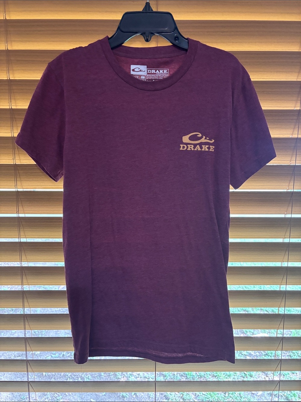 Drake Short Sleeve Crewneck Tee in Maroon with Gold Logo